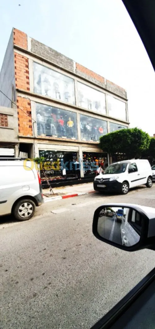 Agencement magasin vêtement