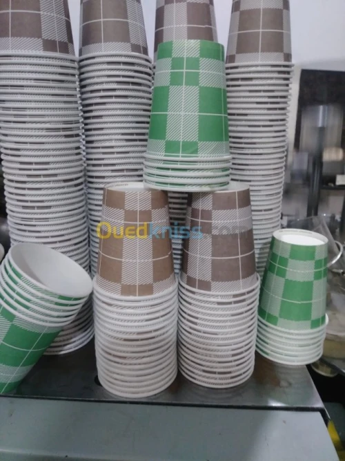 صناعة وتصنيع الأكواب الورقية جميع المق