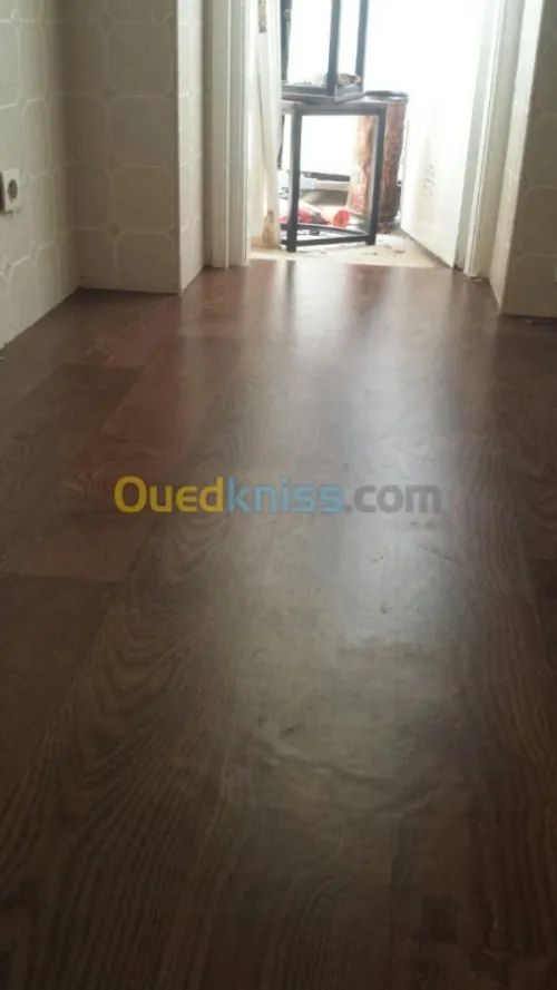 équipe pose gerflex moquette pvc antis