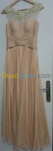 Robe dorée 