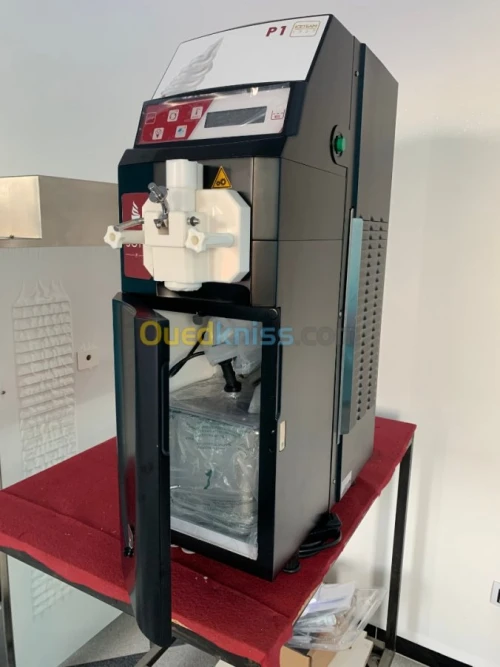 MACHINE à créme glacée soft