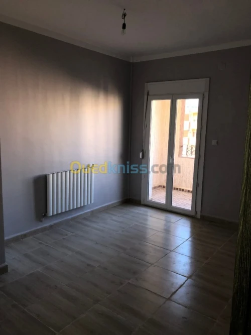Location Appartement F5 Alger Souidania