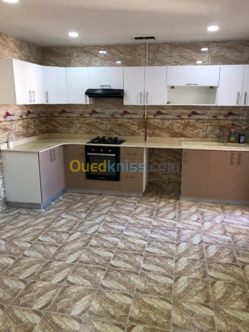 Location Appartement F5 Alger Souidania