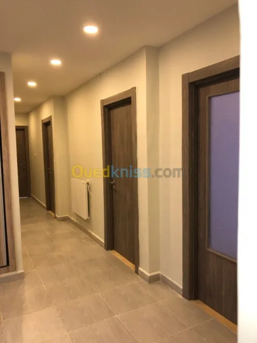 Location Appartement F5 Alger Souidania