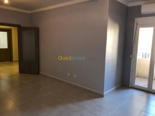 Location Appartement F5 Alger Souidania