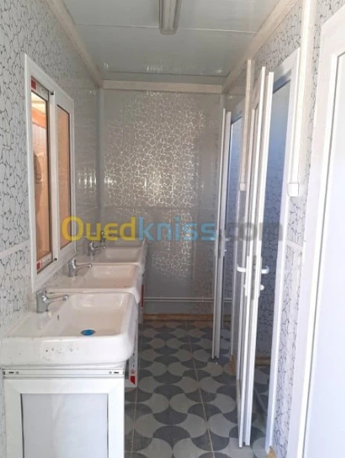 Cabine Sanitaires "Wc" "Douches"