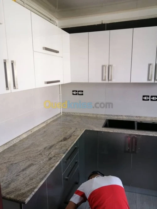 Cuisine équipée et dressing sur mesure