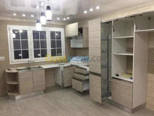 Cuisine équipée et dressing sur mesure