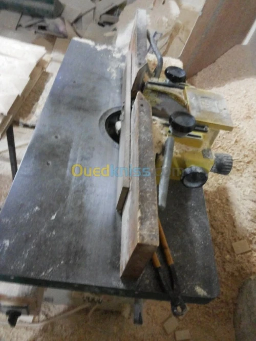  Trois machines de la menuiserier