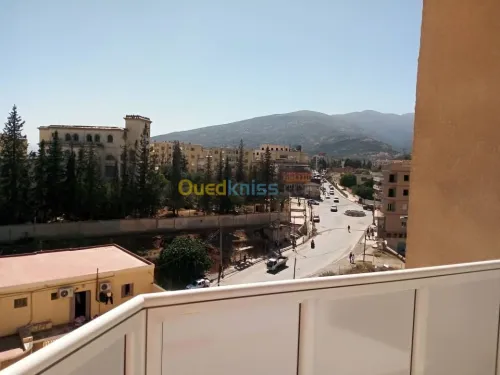 Vente Appartement F3 Bejaia Akbou