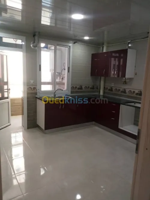 Vente Appartement F3 Bejaia Akbou