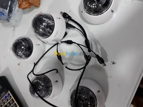 camera de Surveillance(pose et fourni