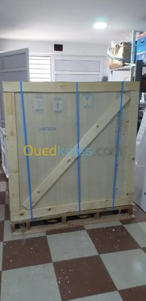 Poste microbiologique PSM-120