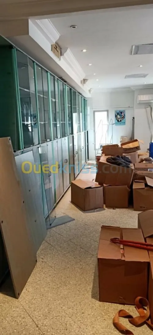مؤسسة لنقل وترحيل /DÉMÉNAGEMENT-