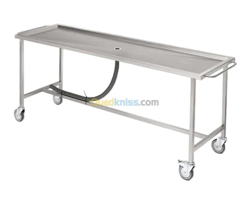 TABLE D’AUTOPSIE