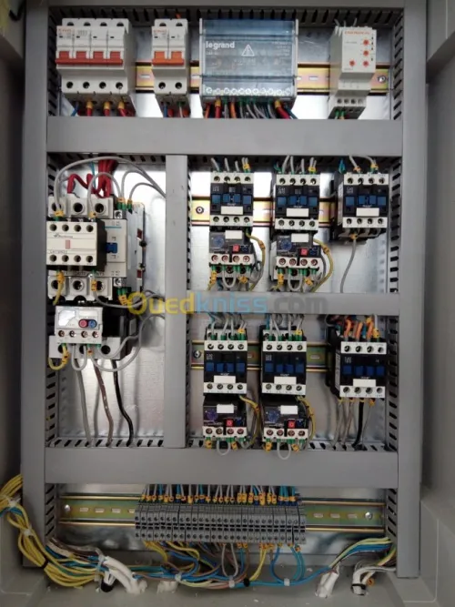 Electricien industriel et batiment 