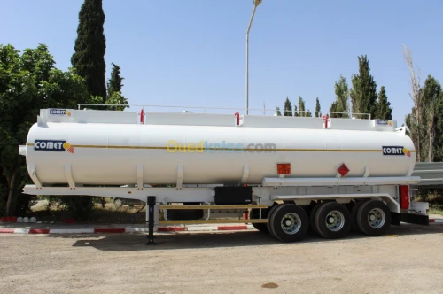 COMET SR CITERNE HYDROCARBURE A TROIS ESSIEUX 2026