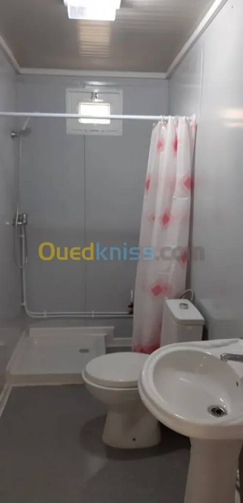 CABINES SANITAIRE