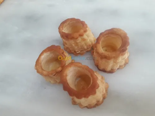 Gâteaux croissants tartes ... ect