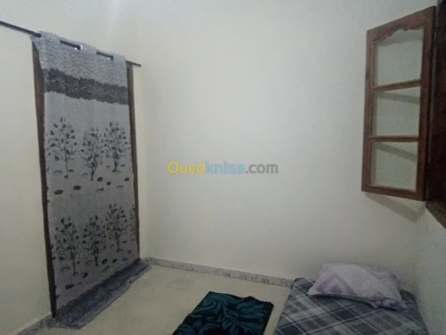 Location vacances Appartement F3 Chlef Tenes