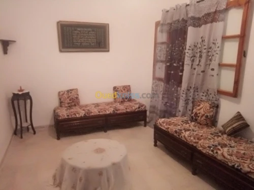 Location vacances Appartement F3 Chlef Tenes
