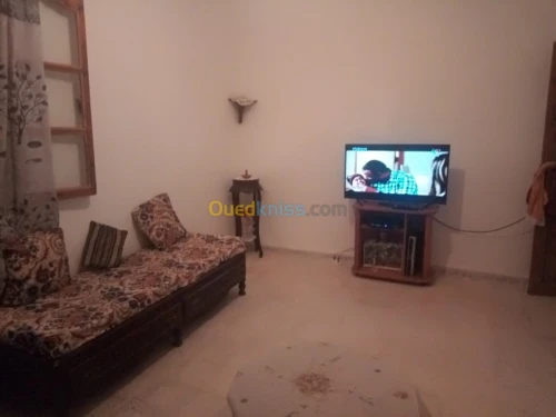 Location vacances Appartement F3 Chlef Tenes