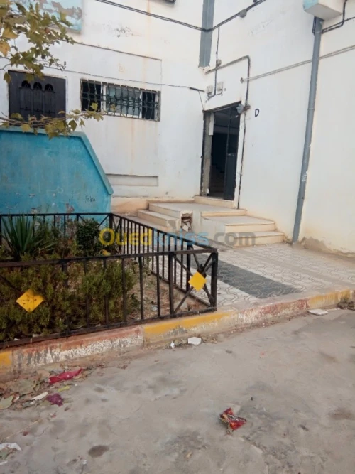 Location vacances Appartement F3 Chlef Tenes