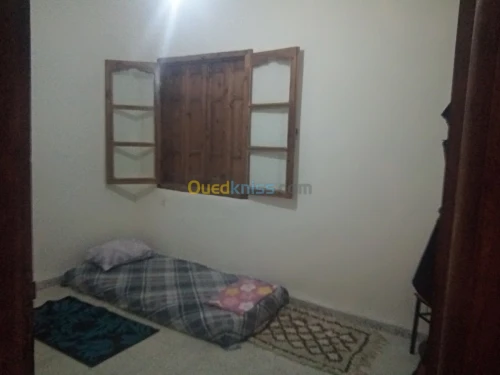 Location vacances Appartement F3 Chlef Tenes