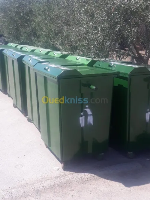 حاويات النفايات   (حديد  .. قلفنيزي )