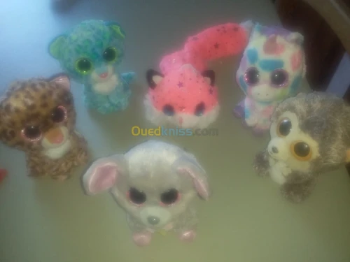 Des hochet et jouet de marque