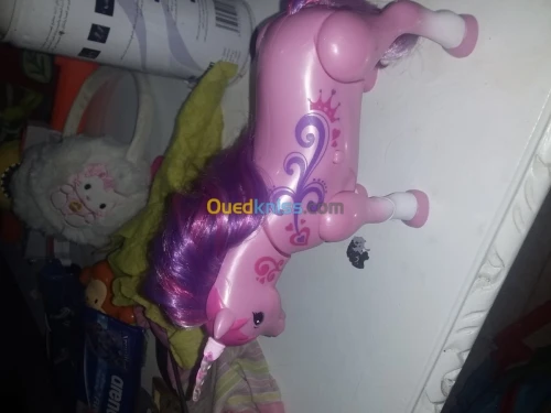 Des hochet et jouet de marque