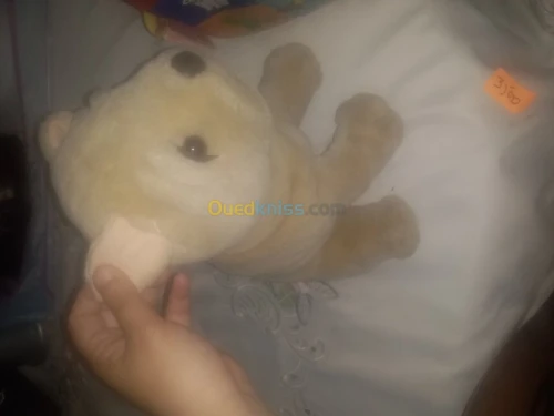 Des hochet et jouet de marque