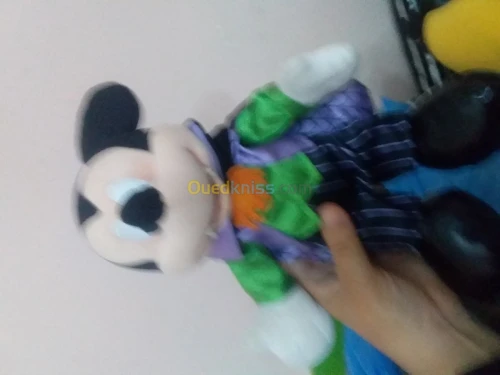 Des hochet et jouet de marque