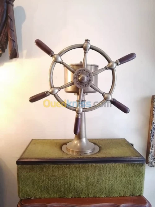 Barre de navigation de yacht en laiton et bois John Hastie and Co Greenock LIQUIDATION