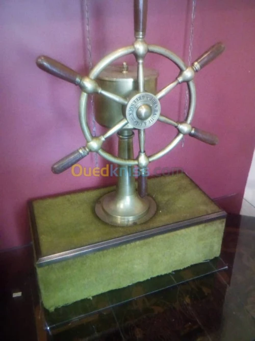 Barre de navigation de yacht en laiton et bois John Hastie and Co Greenock LIQUIDATION