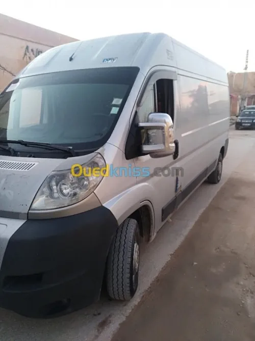 TRANSPORT ET DEMENAGEMENTنقل البضائع بثمن معقول