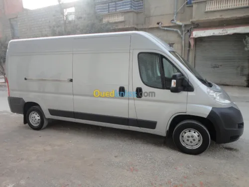 TRANSPORT ET DEMENAGEMENTنقل البضائع بثمن معقول