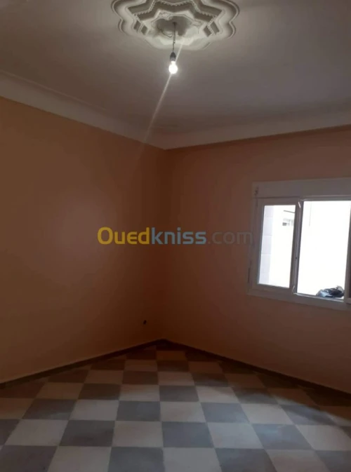 Location Appartement F4 Medea Berrouaghia