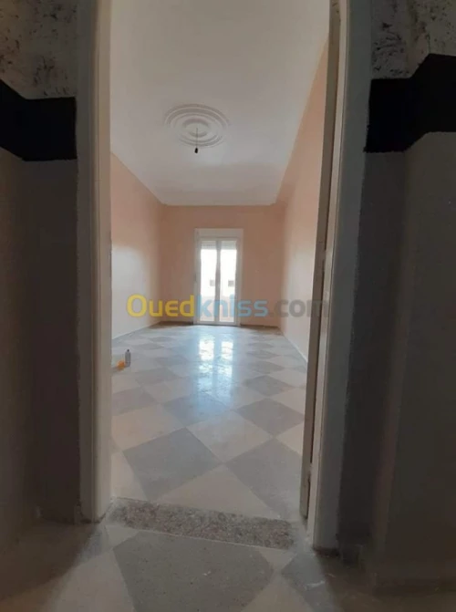 Location Appartement F4 Medea Berrouaghia