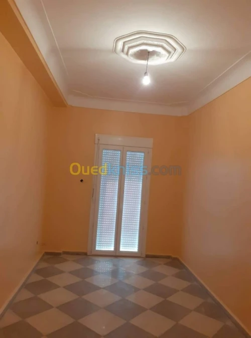 Location Appartement F4 Medea Berrouaghia