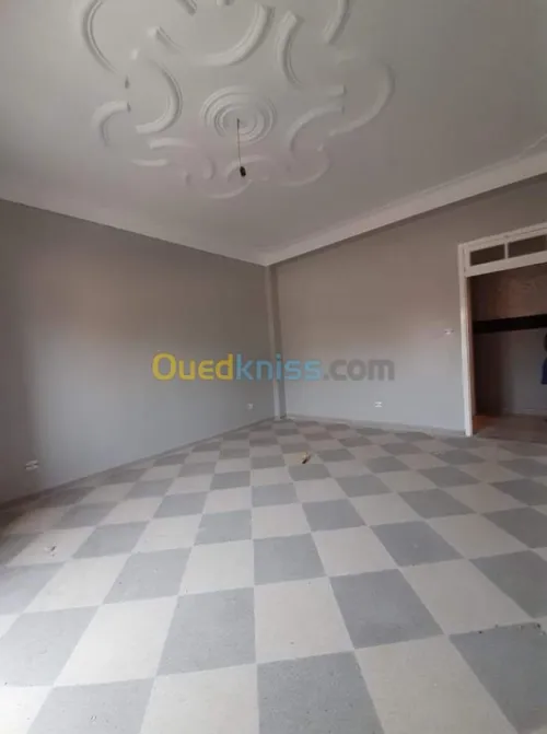 Location Appartement F4 Medea Berrouaghia