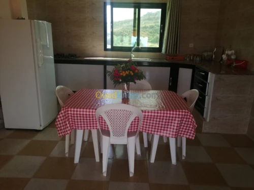 Location vacances Niveau De Villa F2 Tizi ouzou Azeffoun