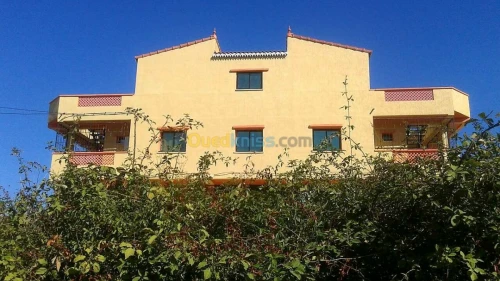 Location vacances Niveau De Villa F2 Tizi ouzou Azeffoun