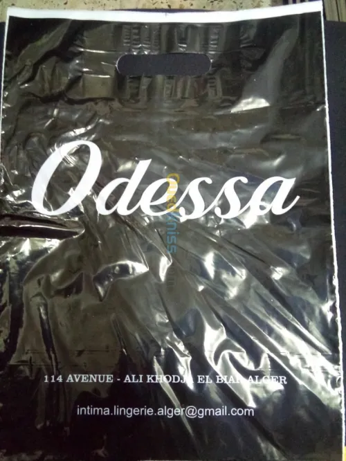 Sacs en plastiques et en papier