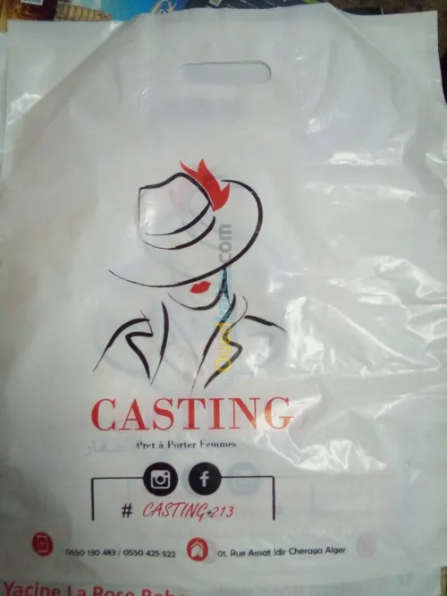 Sacs en plastiques et en papier