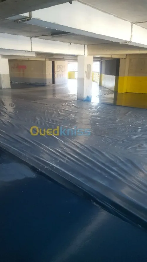Resine epoxy et étanchéité liquide