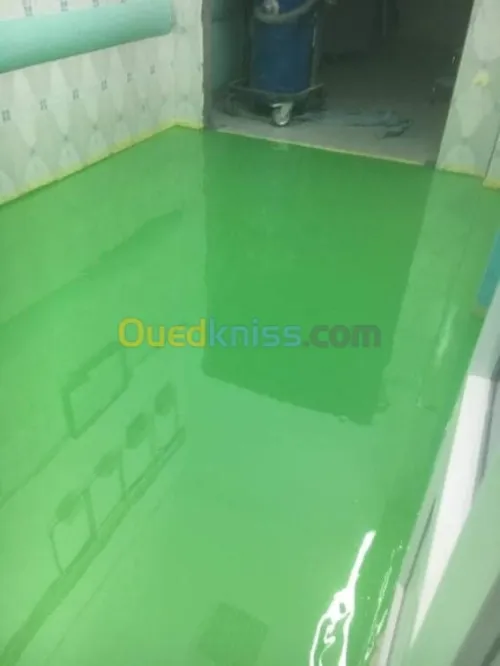 Resine epoxy et étanchéité liquide