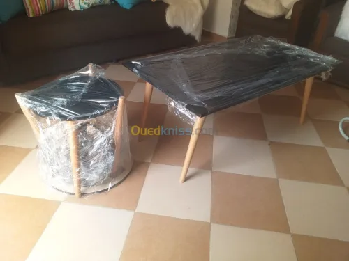 Table Scandinave