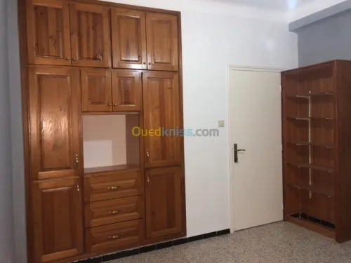 Location Appartement F4 Alger Cheraga