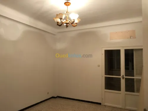 Location Appartement F4 Alger Cheraga